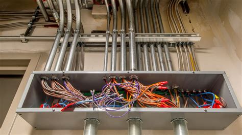 how many circuits can share a junction box|electrical junction box wiring diagram.